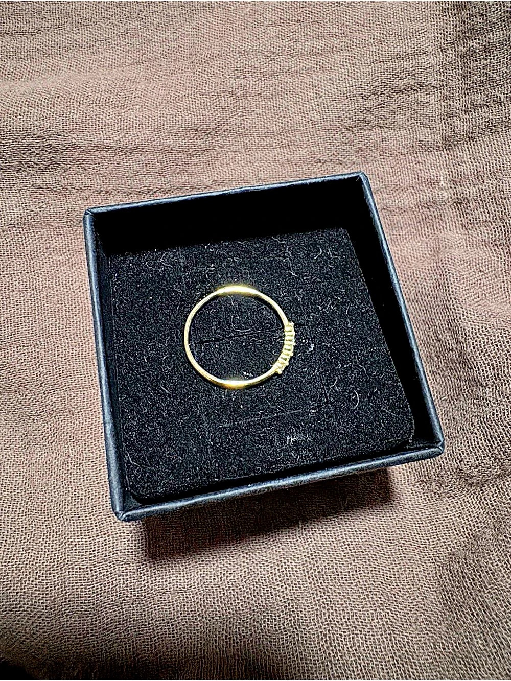 Catbird Comet Diamond Ring 14k Yellow Gold 5 Diamond Stacker Size 5